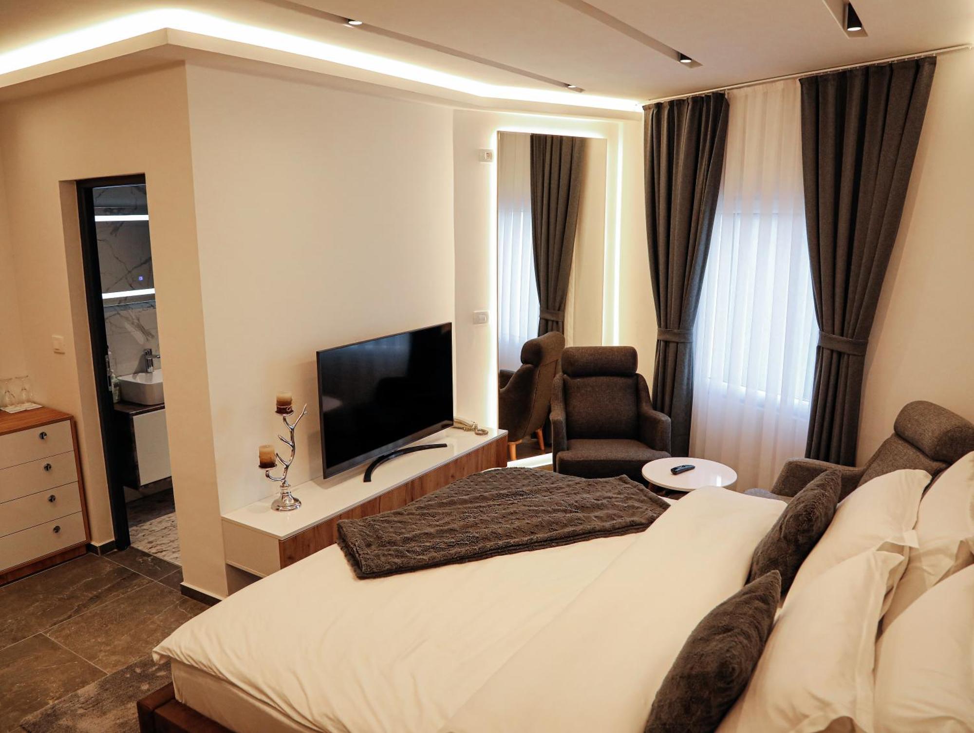 Hotel Europa 92 Ferizaj Eksteriør bilde