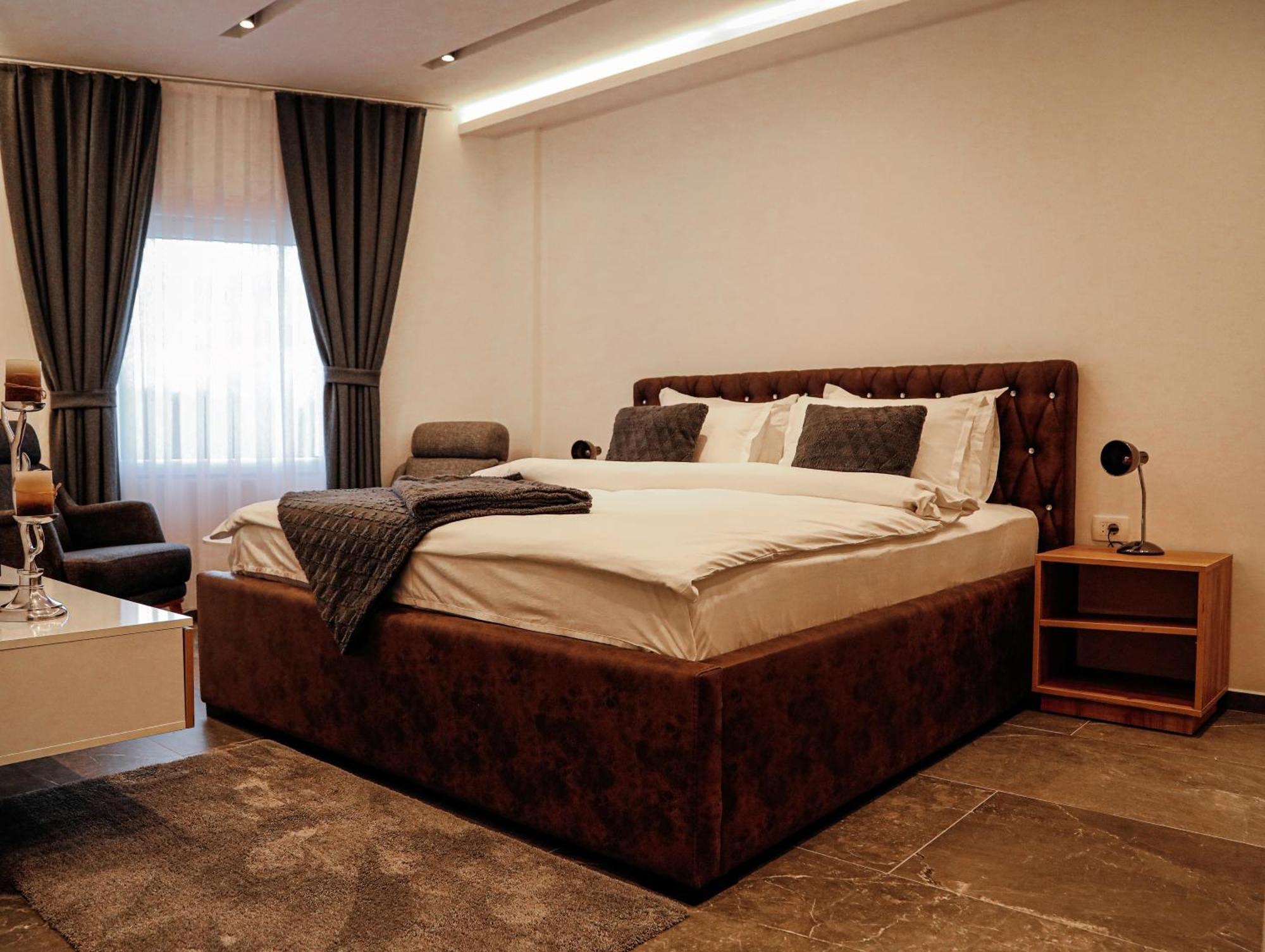 Hotel Europa 92 Ferizaj Eksteriør bilde